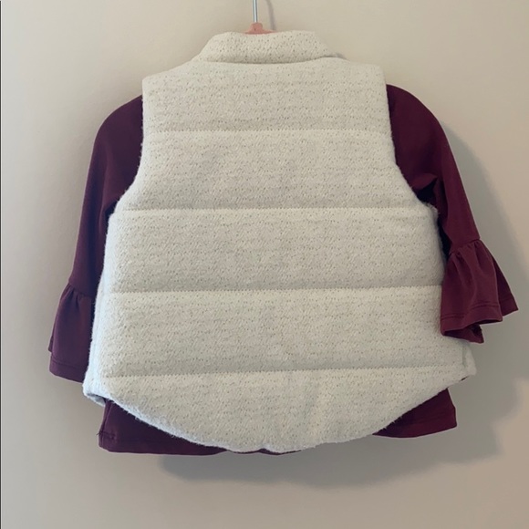 Matching vest and top - Picture 2 of 8